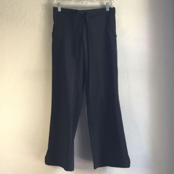 Scrub pants size Small black ‘Med Couture’ boot cut/flare stretchy quick dry - Picture 1 of 7